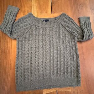 American Eagle Outfitters Gray Cozy Cable Knit Sweater